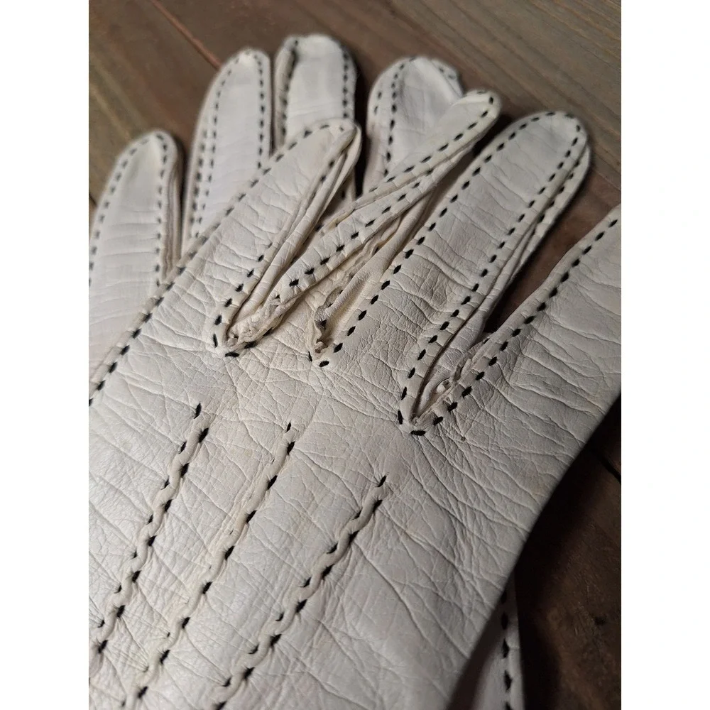 Vintage Tailored Gloves Gloversville NY White Leather Black Whipstitch Size 7